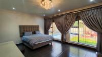 Main Bedroom - 34 square meters of property in Rynfield
