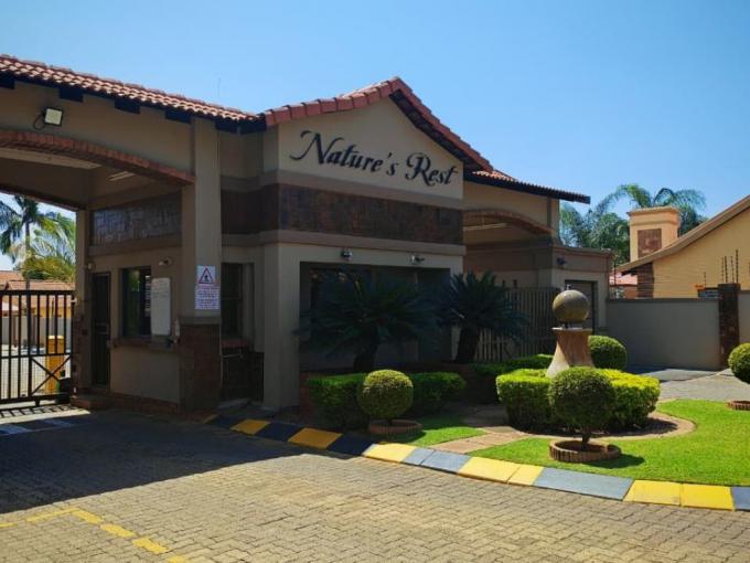 3 Bedroom House for Sale For Sale in Waterval East - MR694826