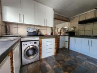  of property in Roodekrans