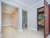  of property in Floracliffe