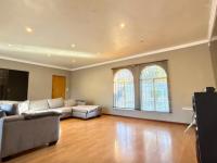  of property in Glenvista