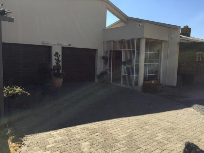 3 Bedroom House for Sale For Sale in Ermelo - MR694879