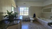 Bathroom 1 of property in Blignautsrus AH