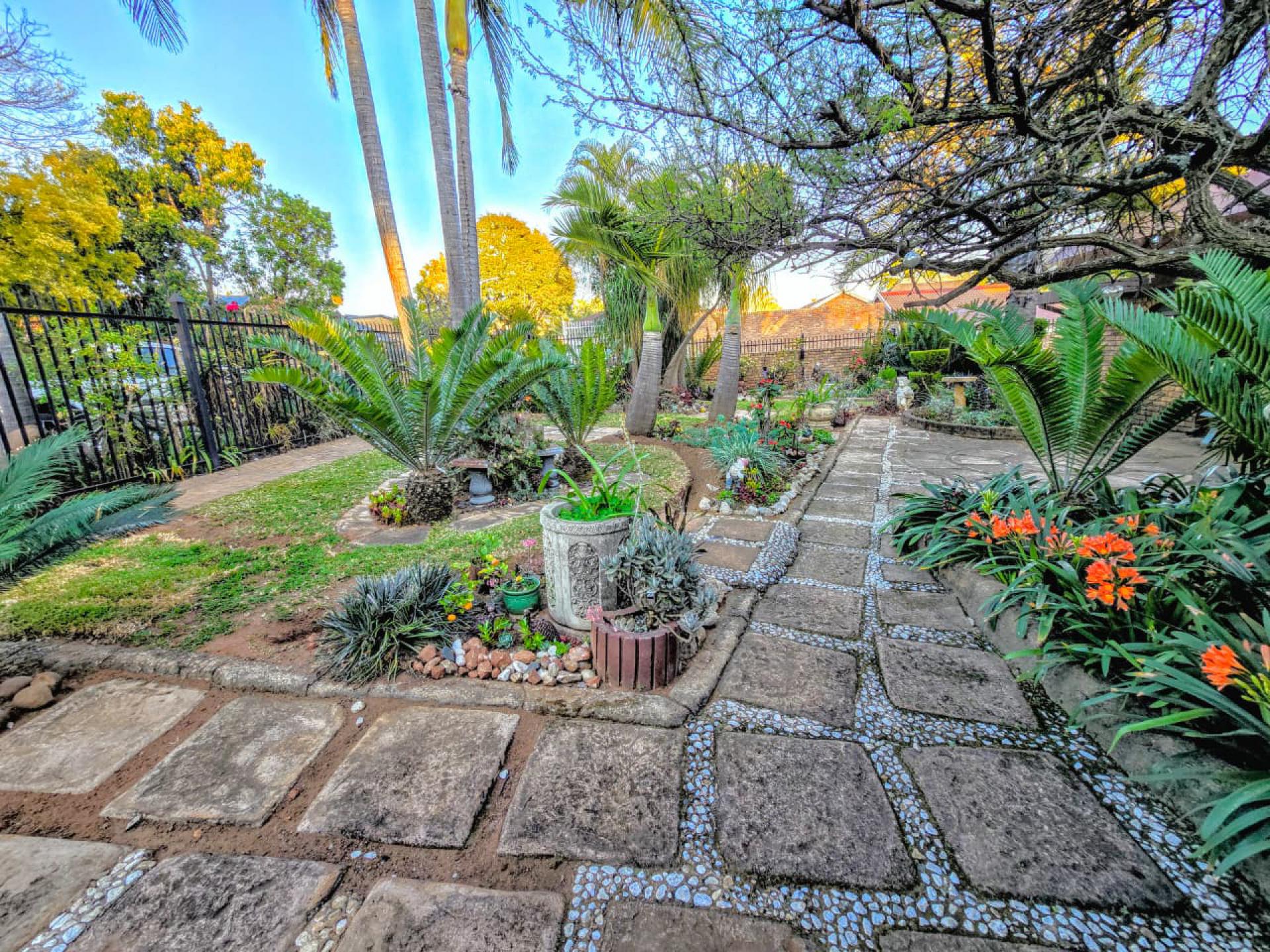  of property in Montana Park