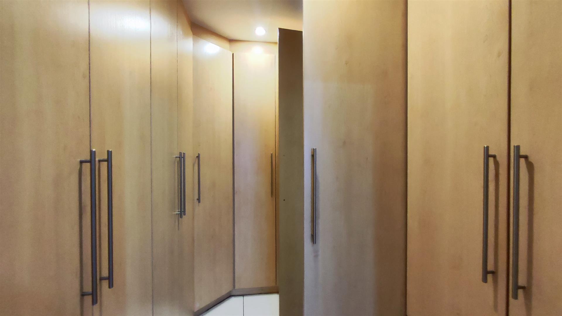 Spaces - 42 square meters of property in Meyerton