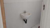 Bathroom 2 of property in Meyerton