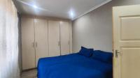 Bed Room 1 - 15 square meters of property in Meyerton