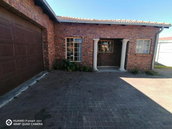 3 Bedroom Apartment for Sale For Sale in Ermelo - MR694929