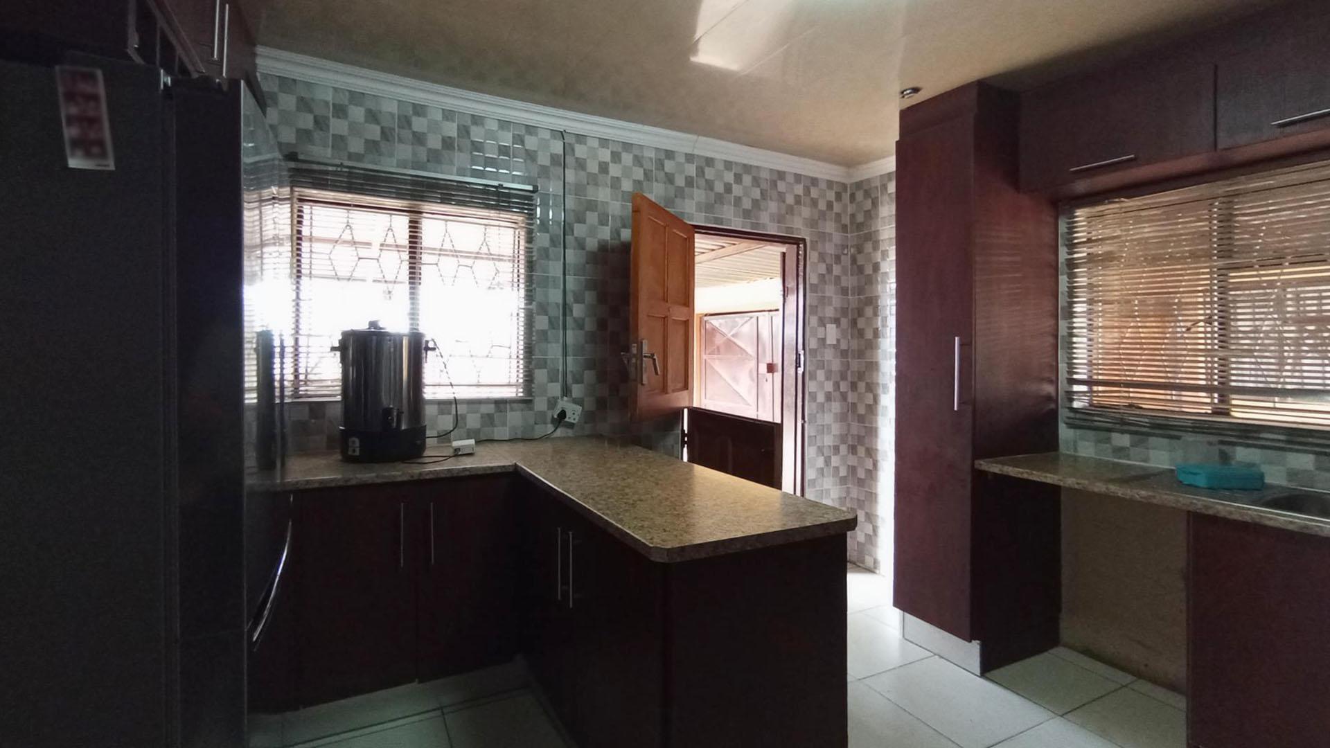 Kitchen - 18 square meters of property in Ga-Rankuwa