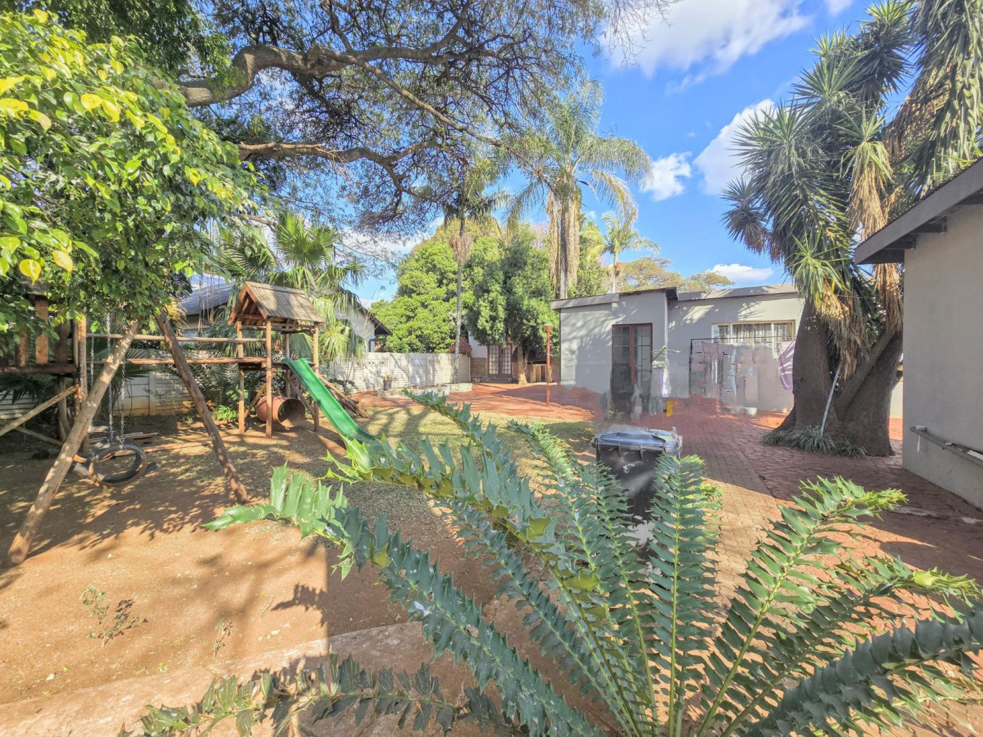  of property in Sinoville