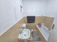  of property in Magalieskruin