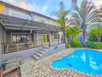  of property in Magalieskruin