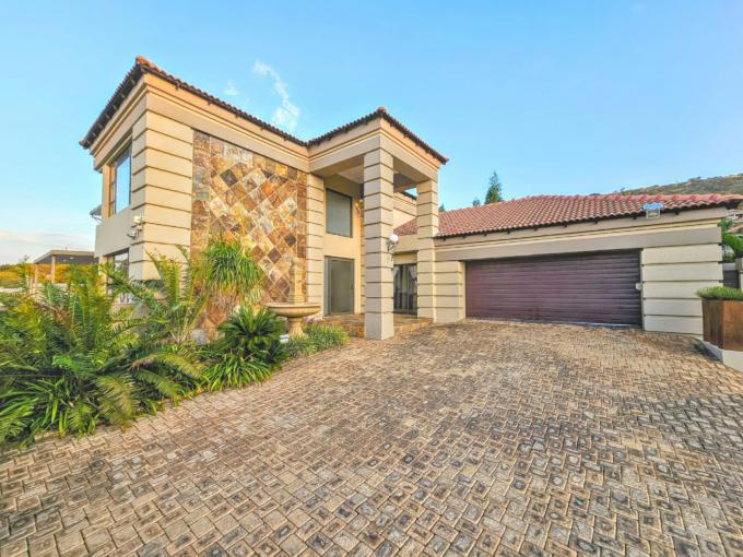 5 Bedroom House for Sale For Sale in Magalieskruin - MR694969