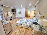  of property in Magalieskruin