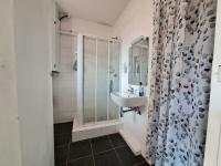  of property in Essenwood