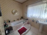  of property in Safarituine