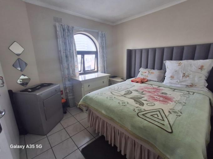 2 Bedroom Apartment to Rent in Bloubergstrand - Property to rent - MR695067
