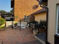  of property in Brackenhurst