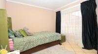 Bed Room 2 of property in Witpoortjie