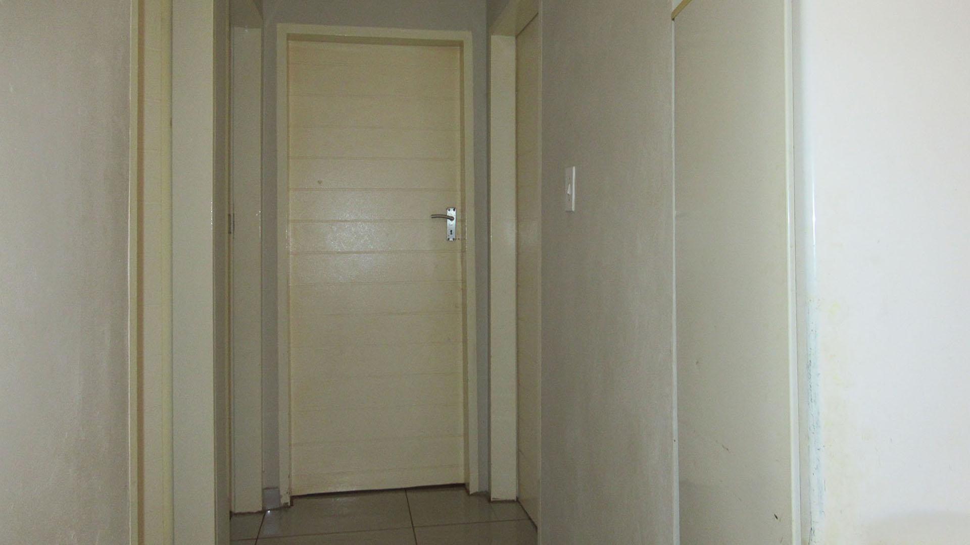 Spaces of property in Lehae