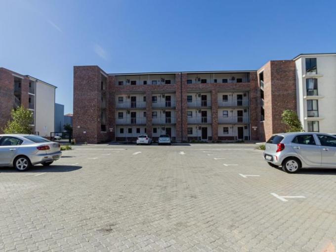 2 Bedroom Apartment for Sale For Sale in Belhar - MR695088