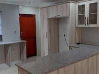  of property in Glenvista