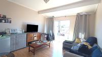 Lounges - 16 square meters of property in Oak Glen