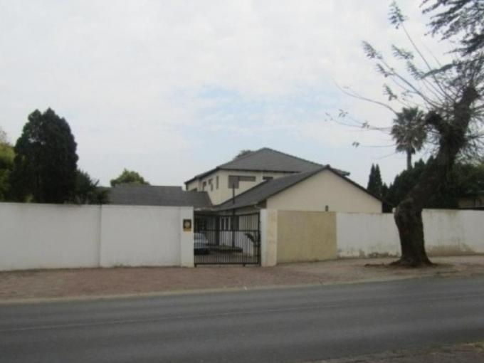 6 Bedroom House for Sale For Sale in Boksburg - MR695100