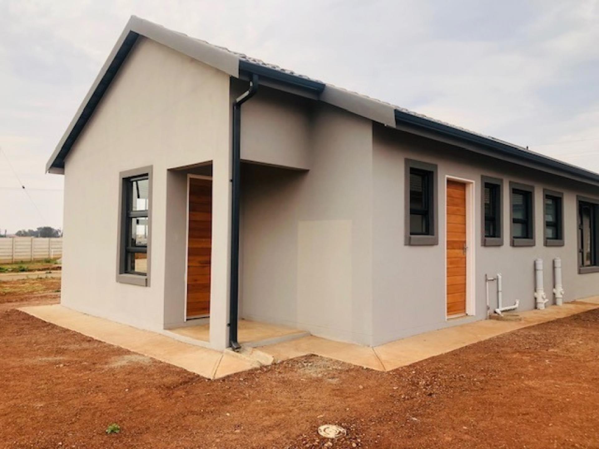  of property in Vosloorus