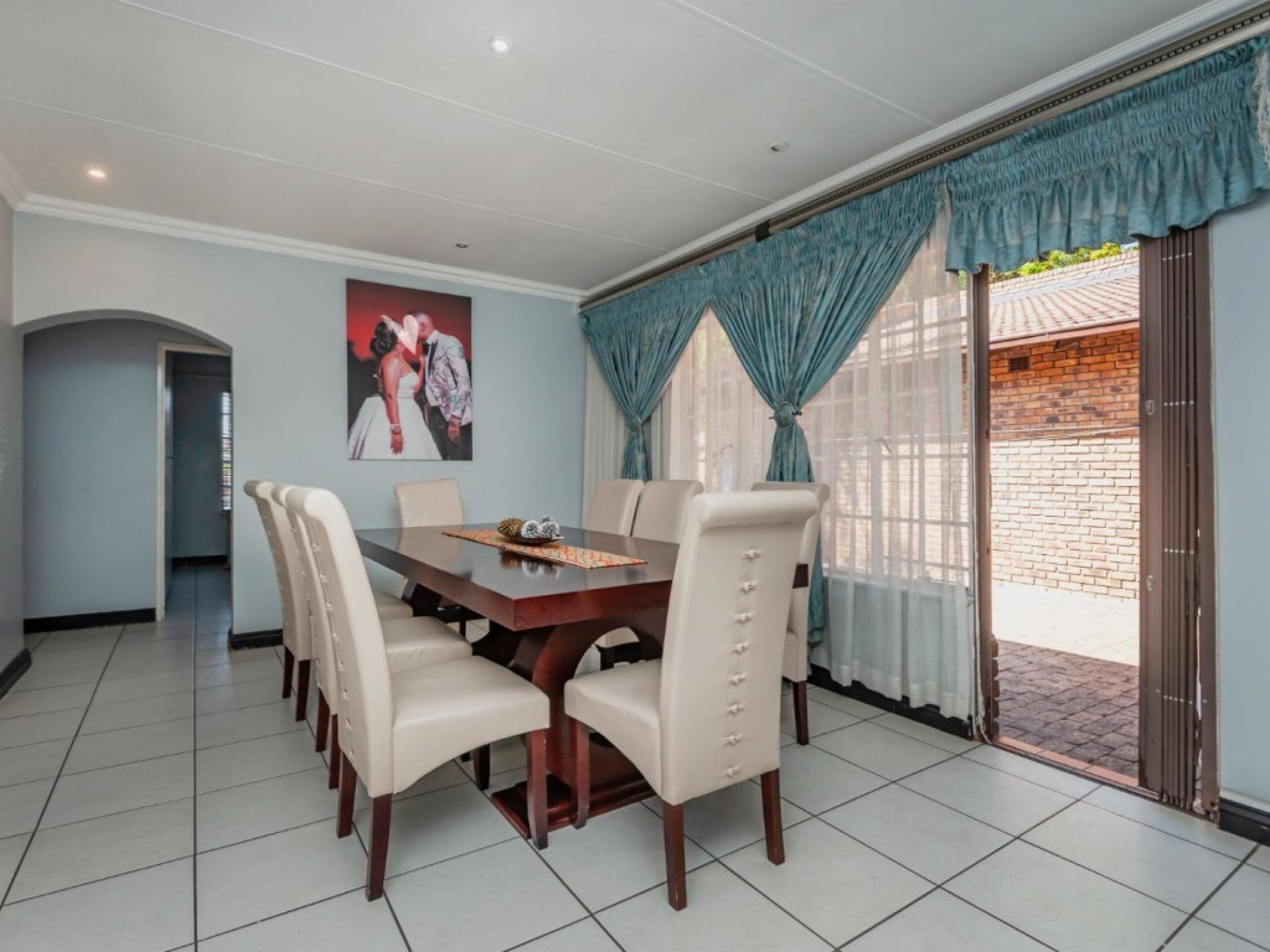  of property in Parkhill Gardens