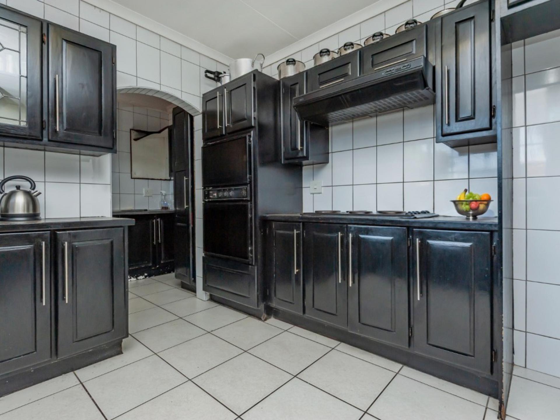 of property in Parkhill Gardens