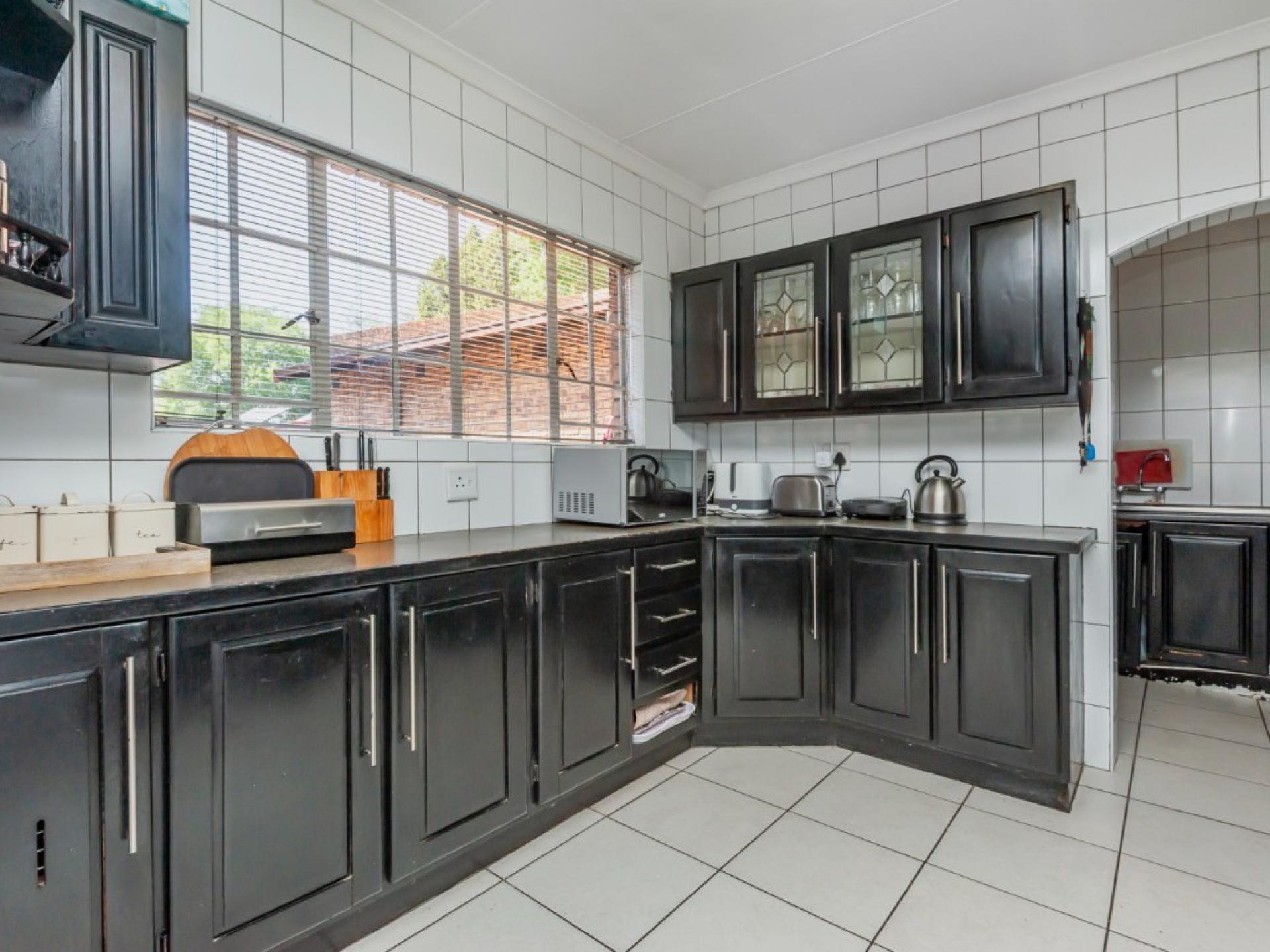  of property in Parkhill Gardens