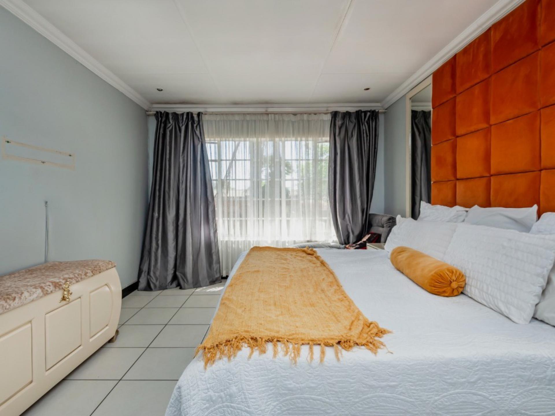  of property in Parkhill Gardens