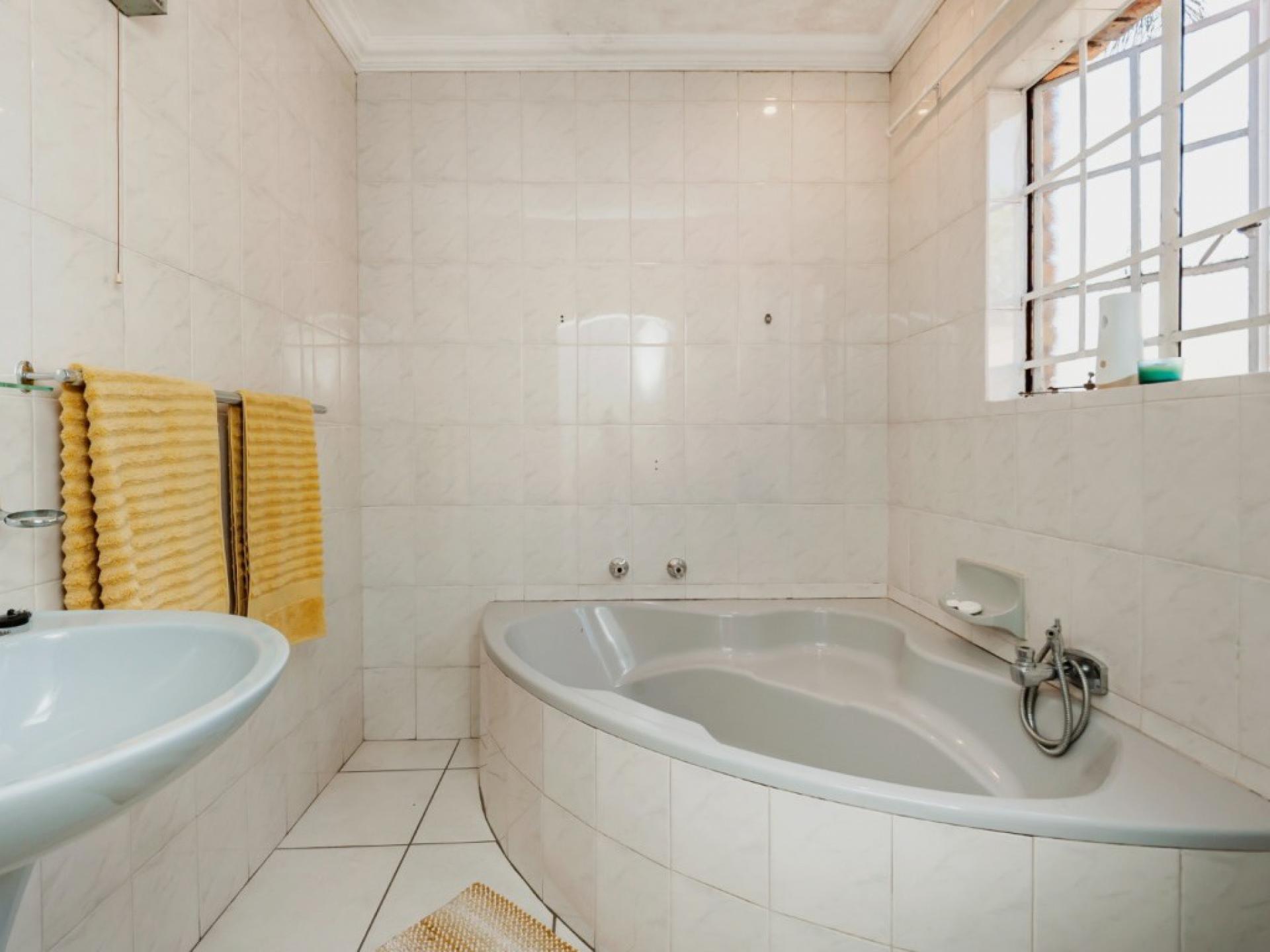  of property in Parkhill Gardens