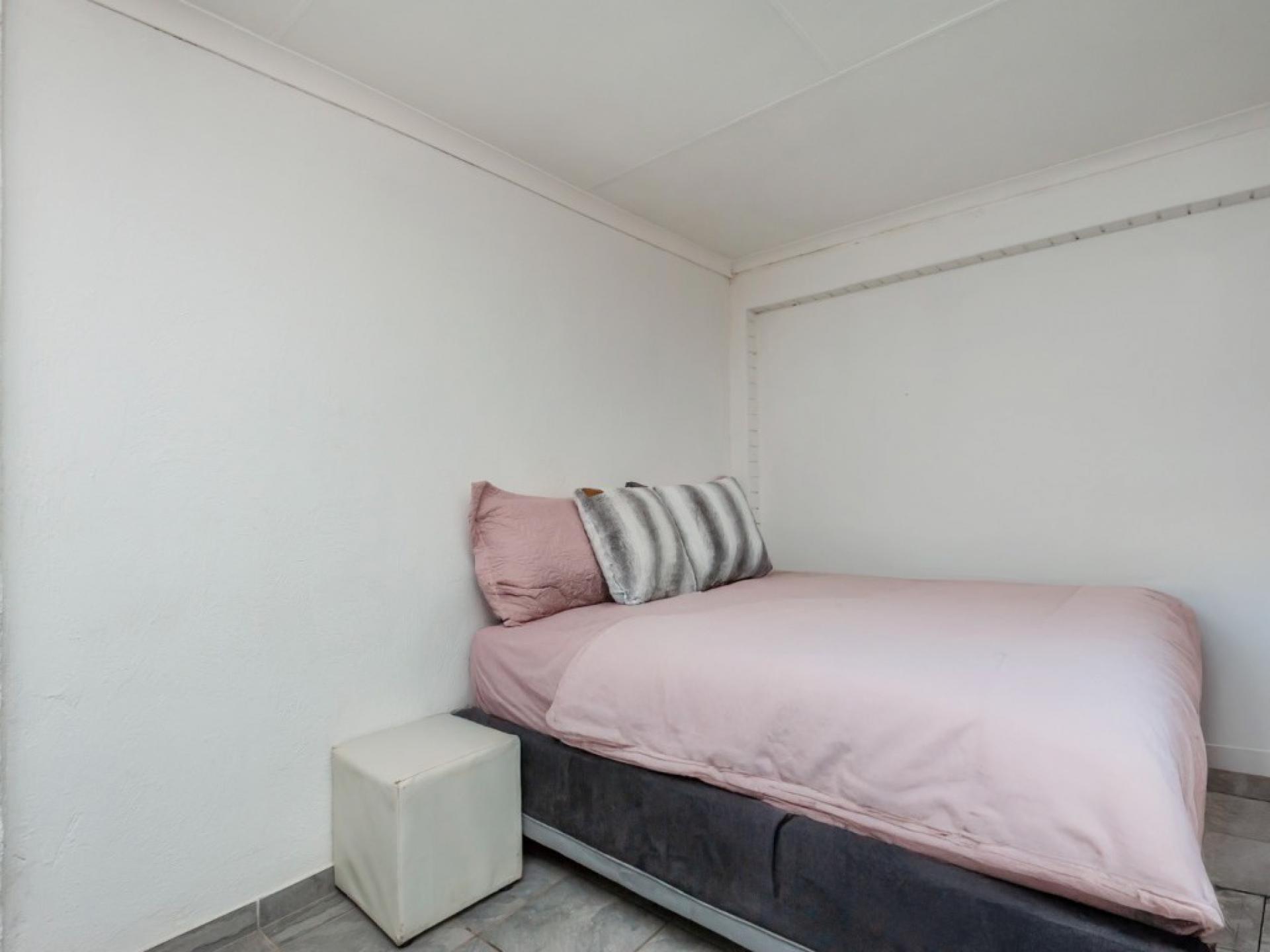  of property in Parkhill Gardens