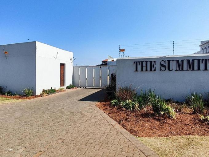 2 Bedroom Simplex for Sale For Sale in Mayberry Park - MR695114