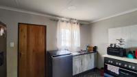 Kitchen - 9 square meters of property in Dawn Park