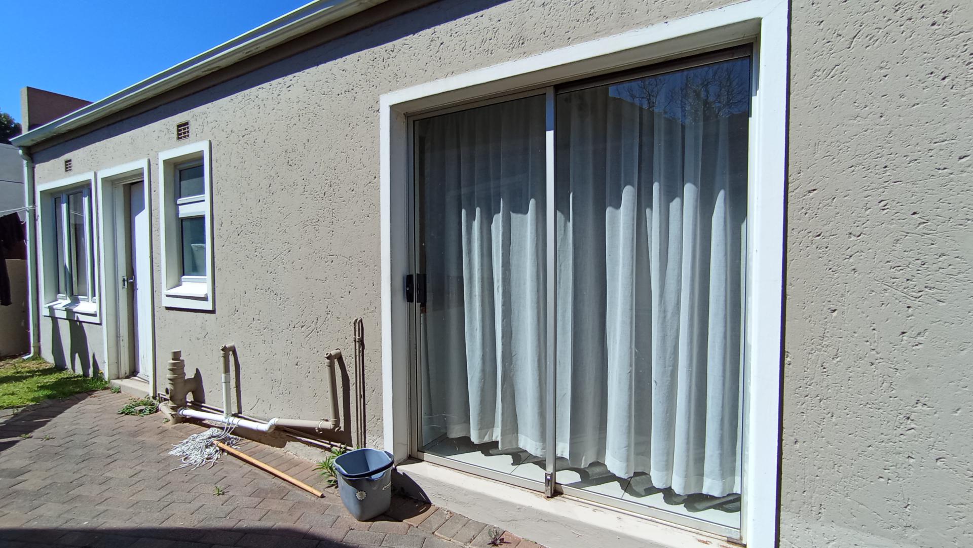 Flatlet of property in Douglasdale