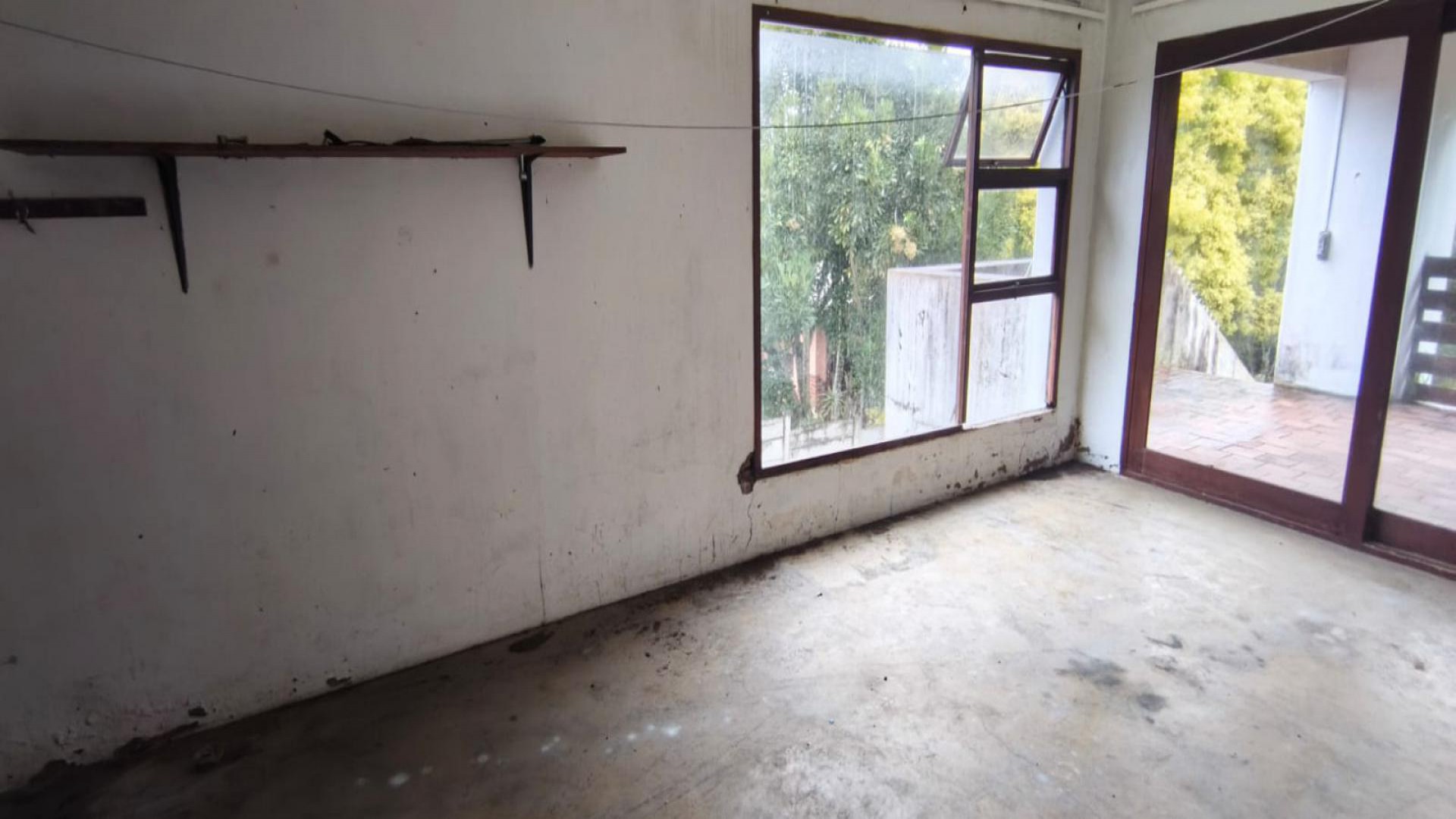 Dining Room of property in Glenmore (KZN)