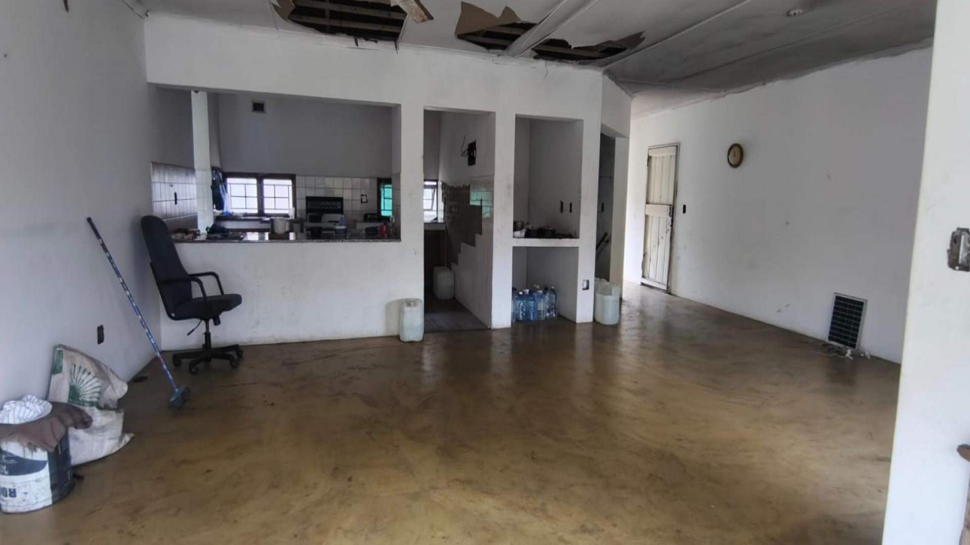 Lounges of property in Glenmore (KZN)