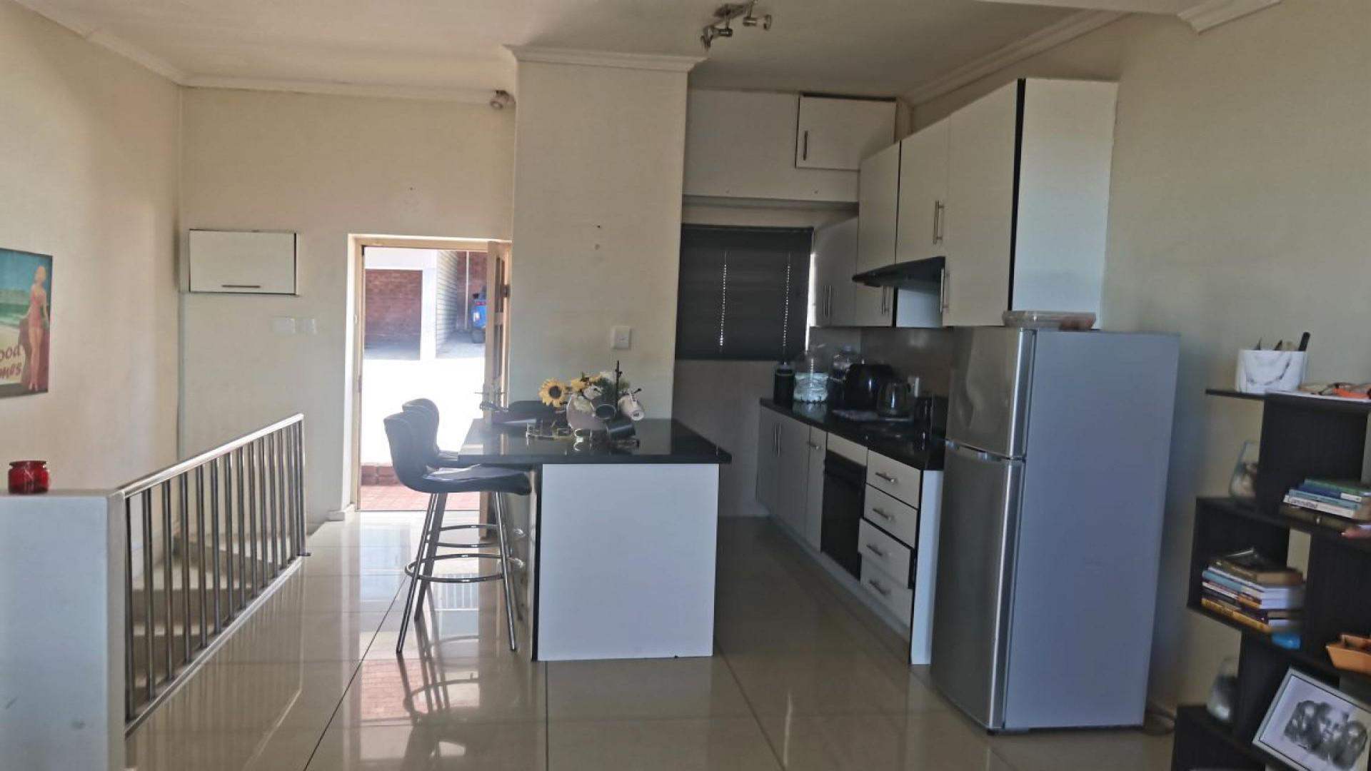 Kitchen of property in Port Elizabeth Central