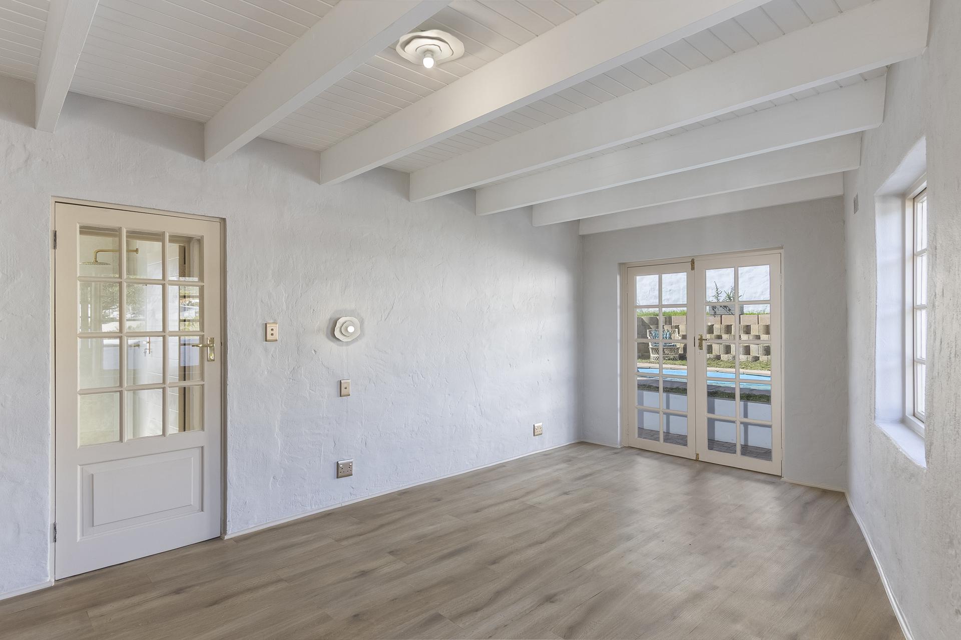  of property in Gordons Bay