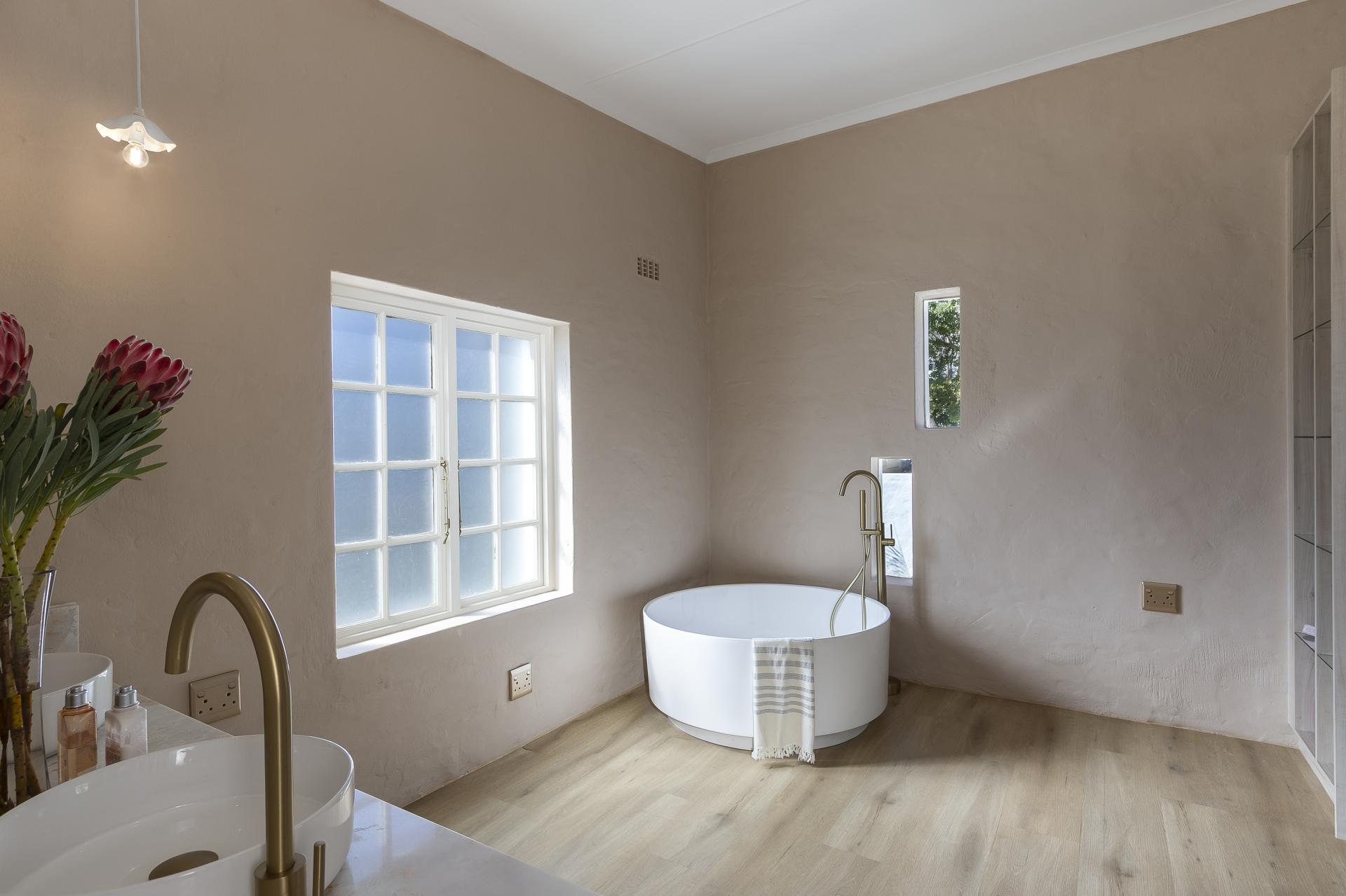  of property in Gordons Bay