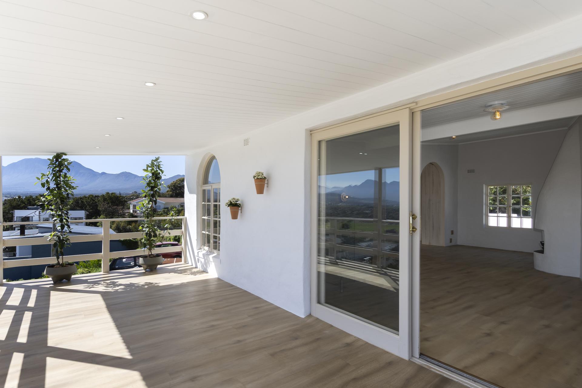  of property in Gordons Bay