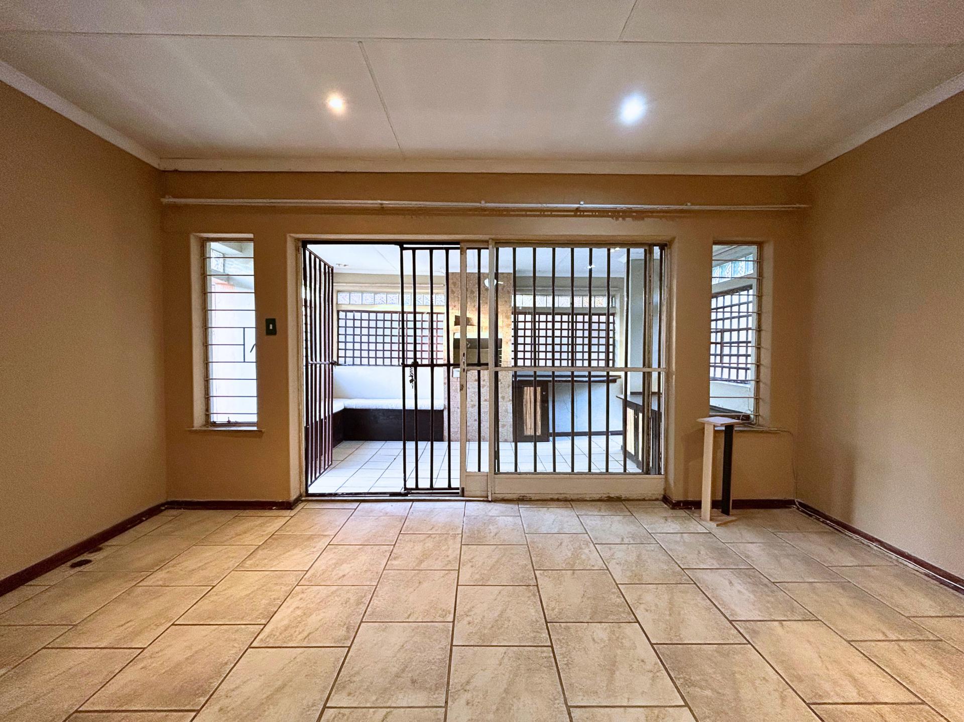  of property in Zwartkop