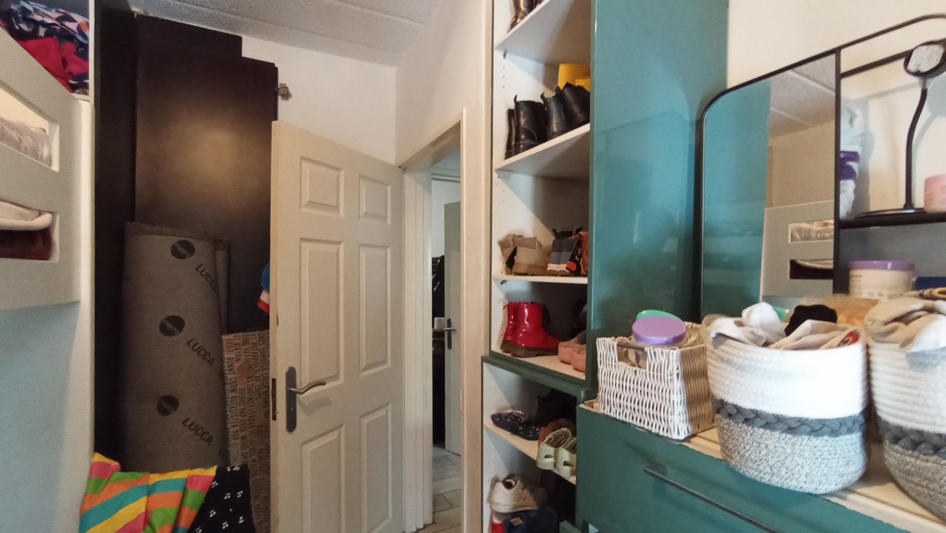 Bed Room 2 - 9 square meters of property in Jukskei Park