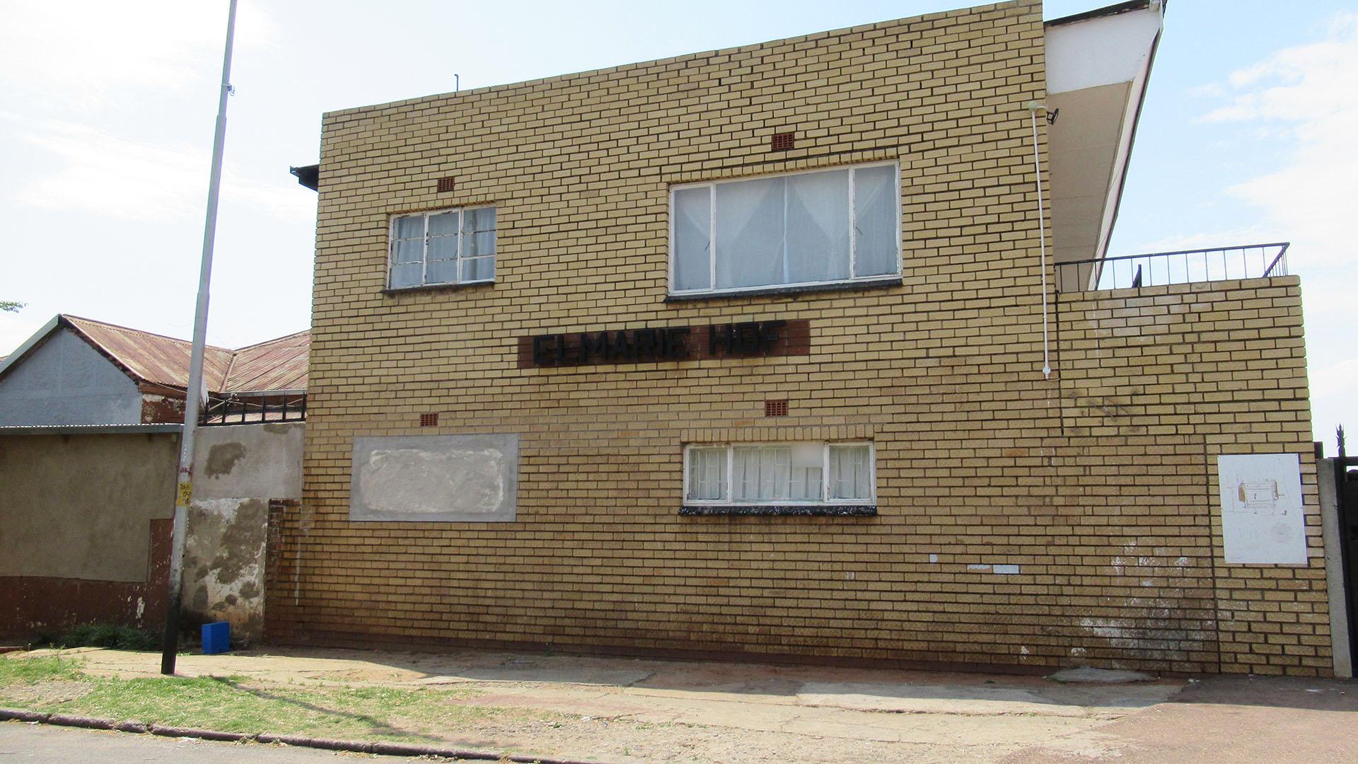 Front View of property in Luipaardsvlei