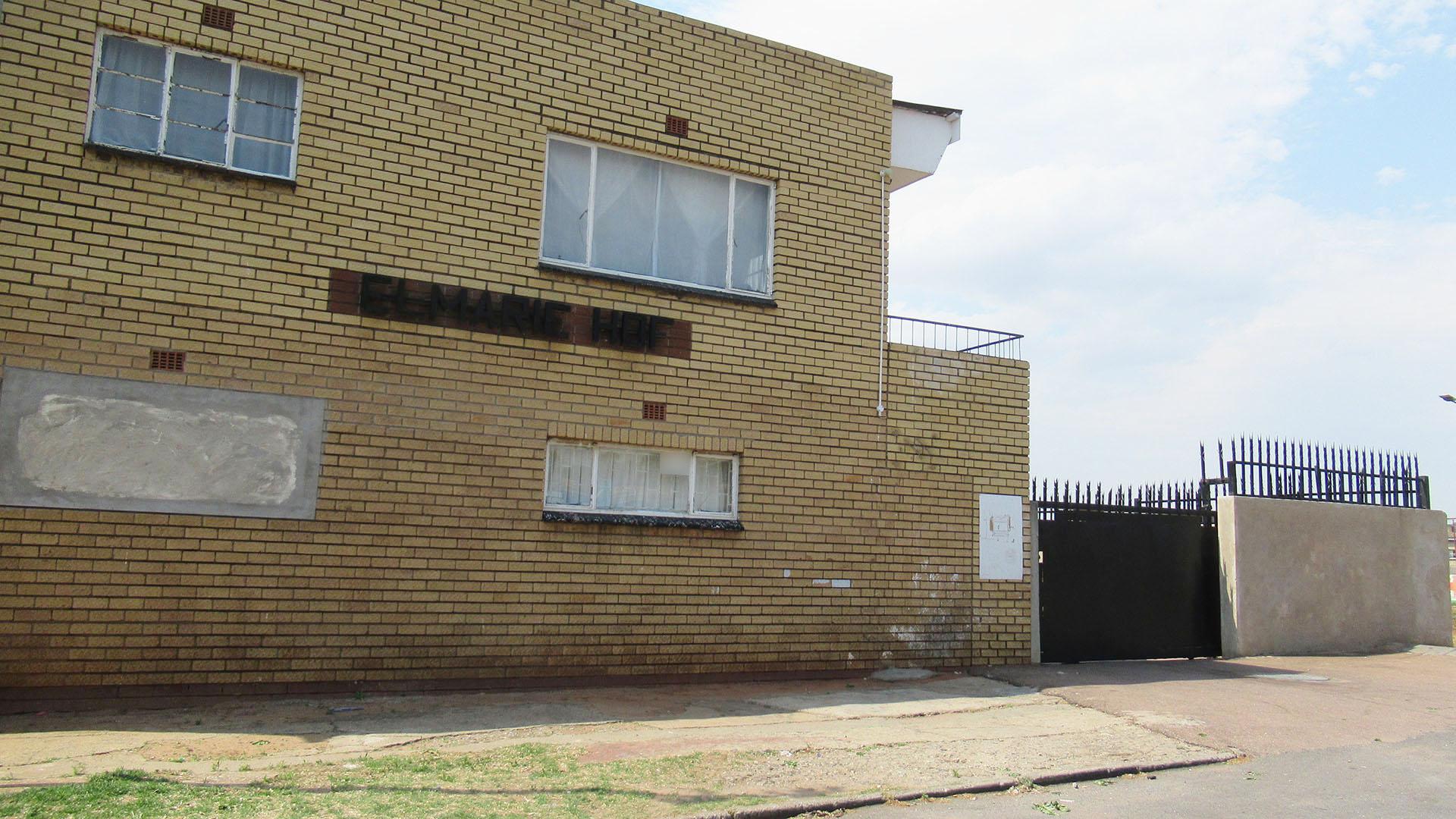Front View of property in Luipaardsvlei
