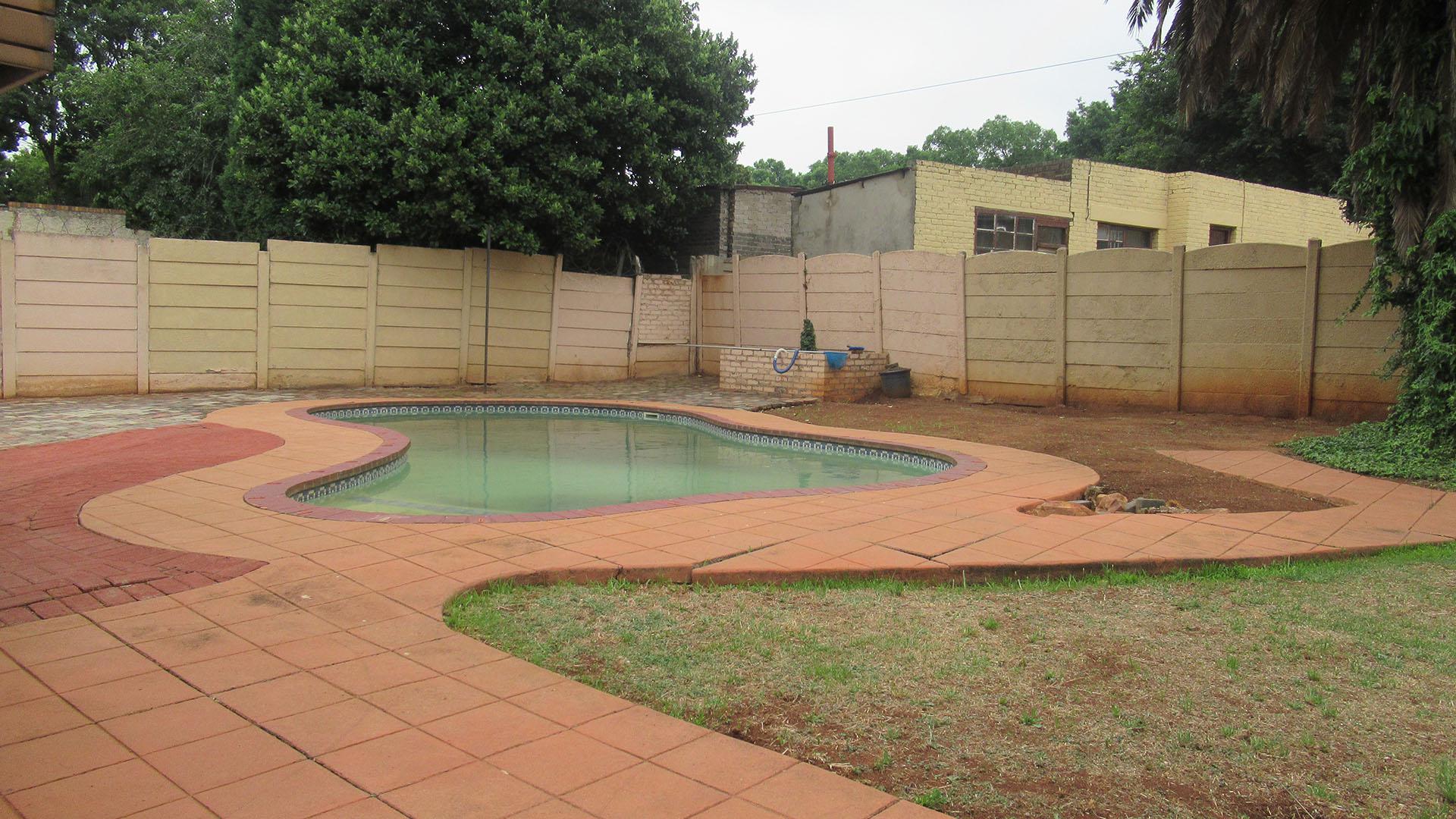 Backyard of property in Florida