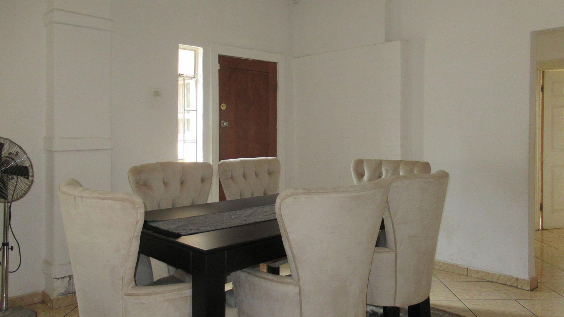 Dining Room - 36 square meters of property in Florida